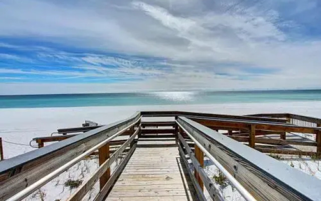 Ocean Breezes by RealJoy Vacations