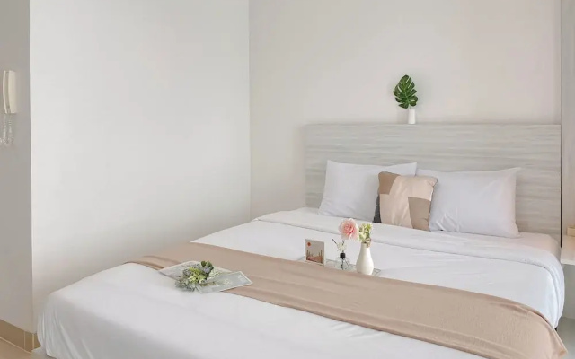Comfort And Simply Look Studio Lrt City Bekasi Apartment