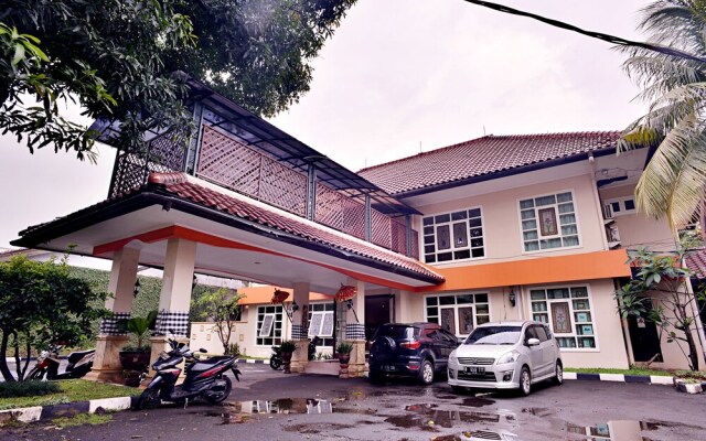 ZEN Rooms Pejaten Raya