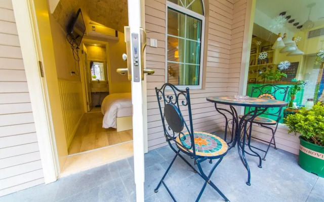 Zhigao Yue Shu Jin Li Guest House