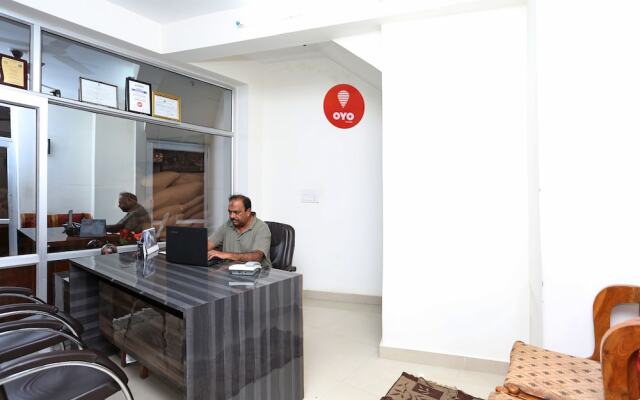 OYO 7138 Acharya Cottage