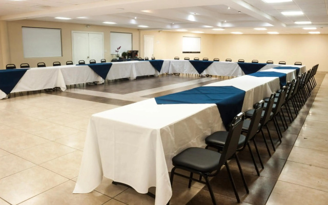 Baja Inn Hoteles Ensenada