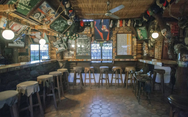 Nona Lodge
