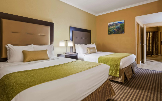 Best Western Royal Sun Inn & Suites