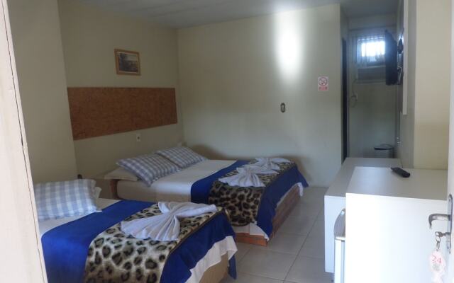 Hotel Balneário Itapocorói