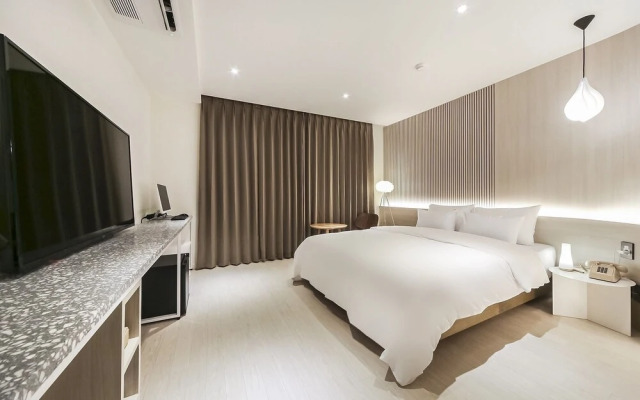 Yangsan Mulgeum The Terrazo Hotel