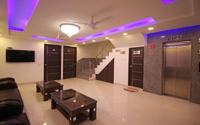 Hotel Tourist Palace Near Delhi Airport