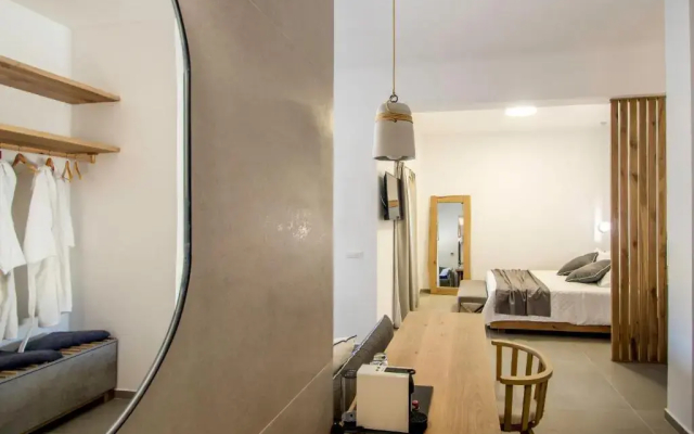 Oro Suites