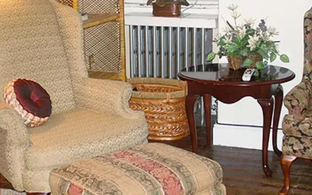 Clinton Street Bed & Breakfast