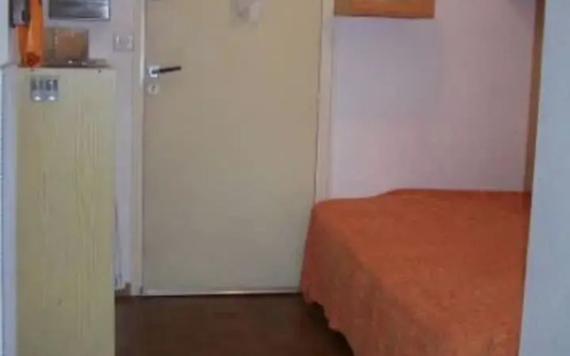 Studio in Valras-plage, With Wonderful City View and Furnished Garden