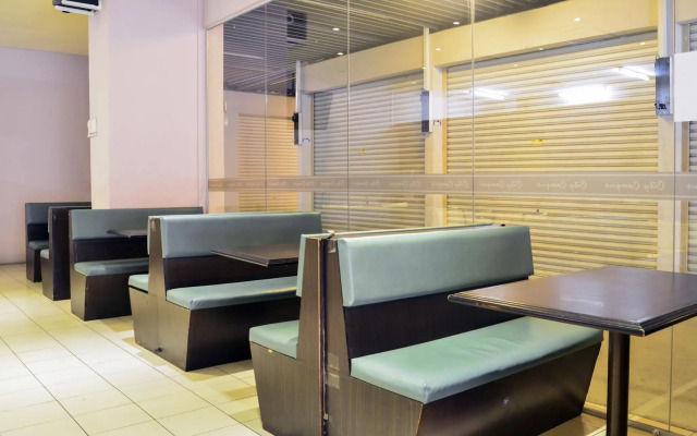 City Campus Lodge & Hotel