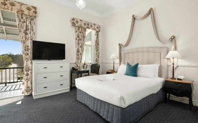 The Convent Hunter Valley Hotel