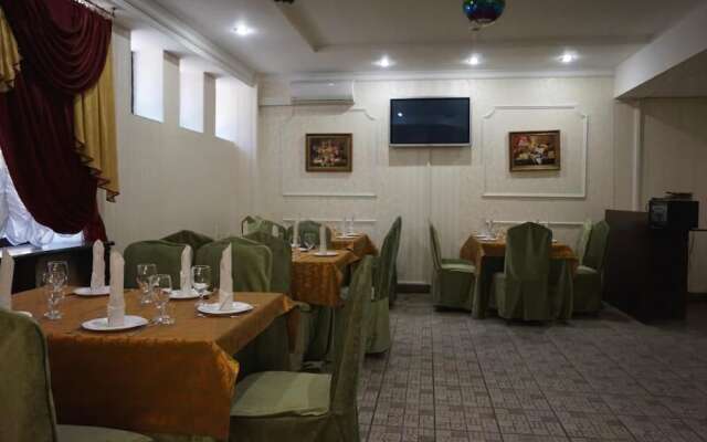 Zolotoy Telenok Mini-Hotel