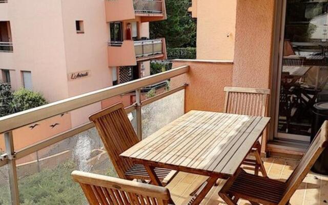 Appartement Bormes-les-Mimosas, 2 pièces, 4 personnes - FR-1-610-68