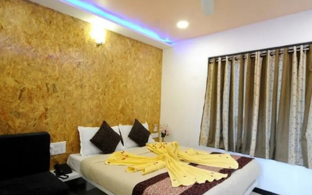 Goroomgo Skyee Residency Chandigarh