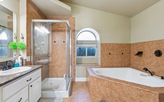 Elegant Escape 4 Bedroom Home by RedAwning