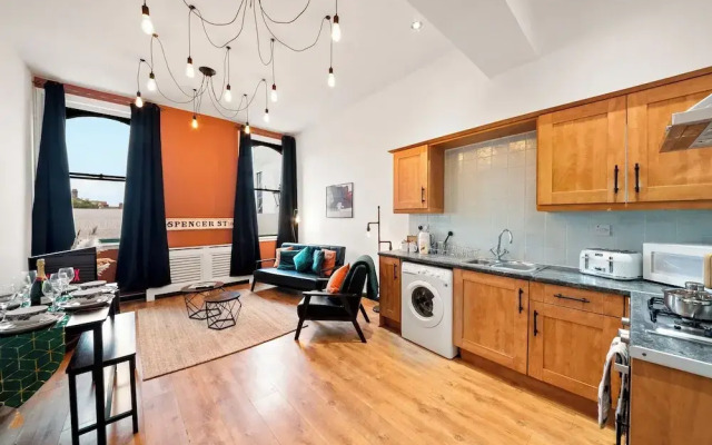 3 Bedroom Apartment-birmingham-sleeps7-citycentre