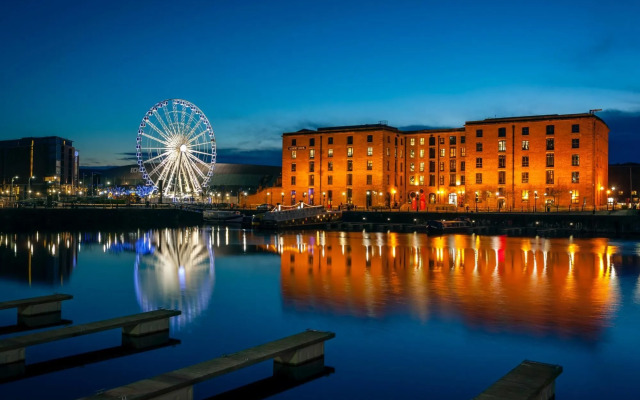 George s Studio Liver House