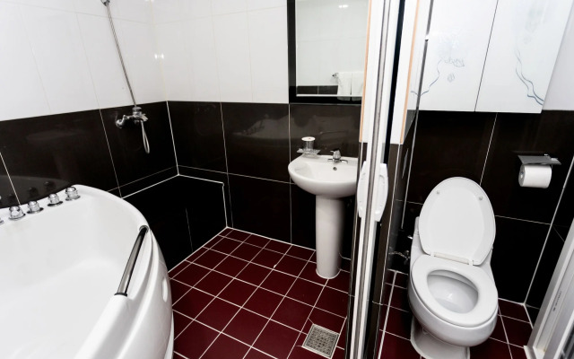 Donghae Boyang Hot Spring Convention Hotel