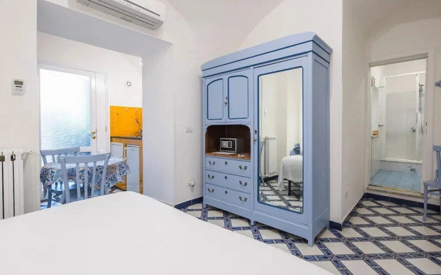 Relais Torre Rossa Apartments