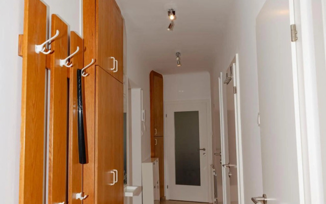 Beautiful 2-bedroom apartment near Schönbrunn