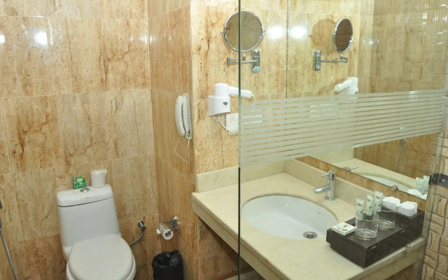 Hotel JSR Continental