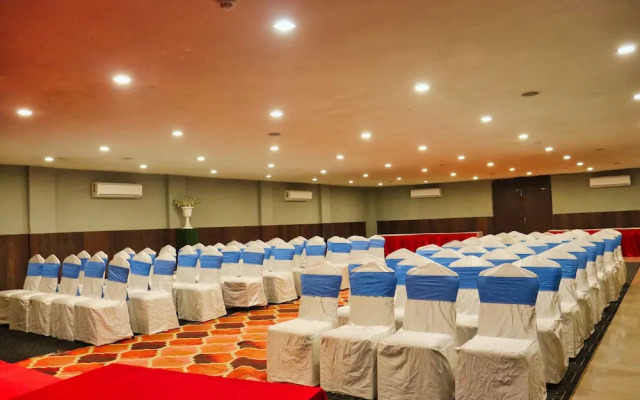 Hotel Clarks Collection Bhavnagar