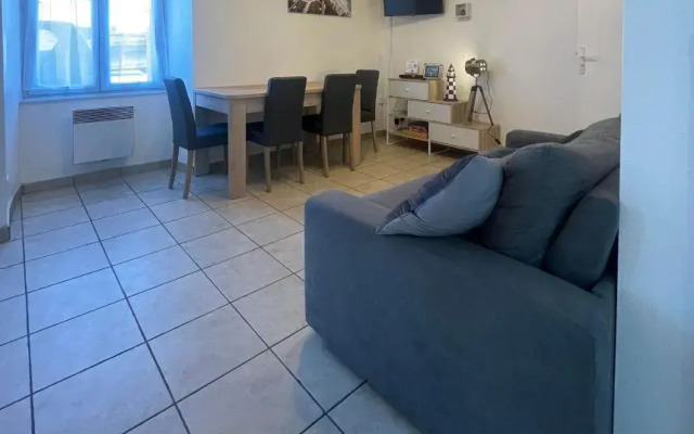 Jacuzzi Studio 2/4 pers avec terrasse aménagée
