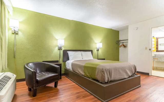 Motel 6 Durham