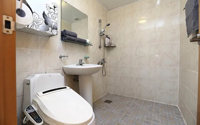 Jeju Sunflower Pension