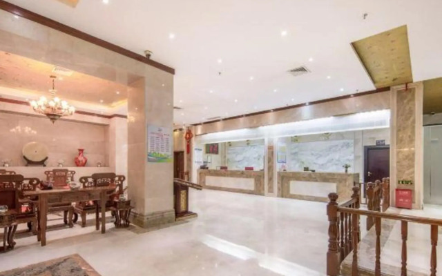 F Hotel(Beihai Avenue Store)