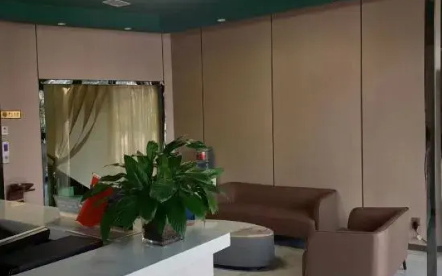 Lushan Wei'ai Theme Hotel