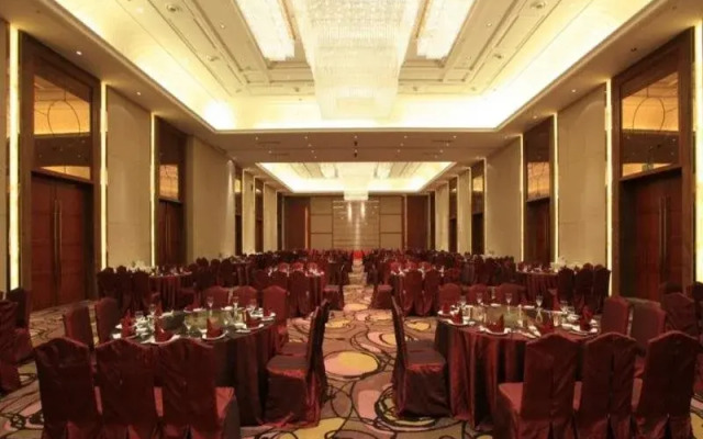 Howard Johnson Hotel Tongfang Plaza Zhuji