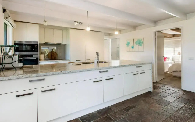 Waikiki - Blairgowrie