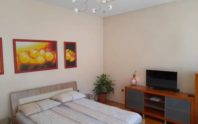 DR Apartment