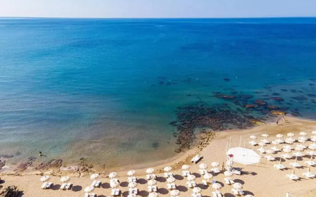 Le Castella Resort & Beach