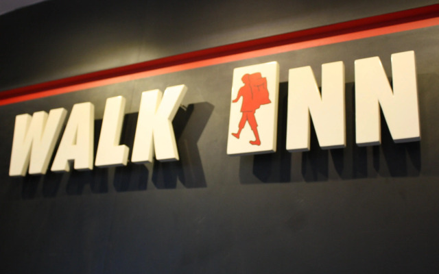 Walk Inn