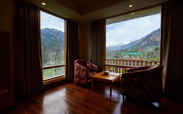 Clarks Inn Suites Manali