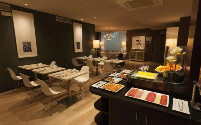 Hotel Conqueridor