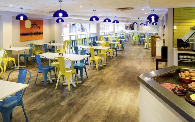 ibis Styles London Excel