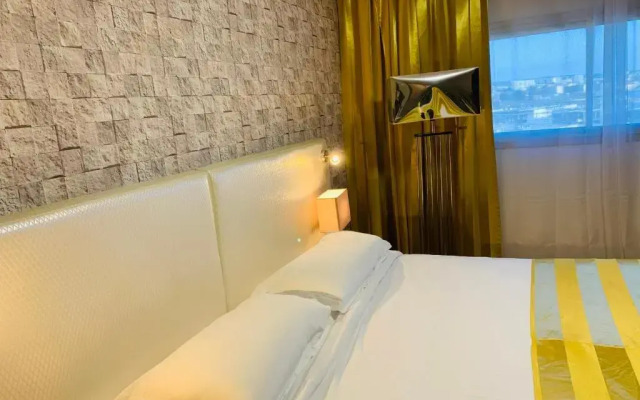 Grand Hôtel de Nîmes