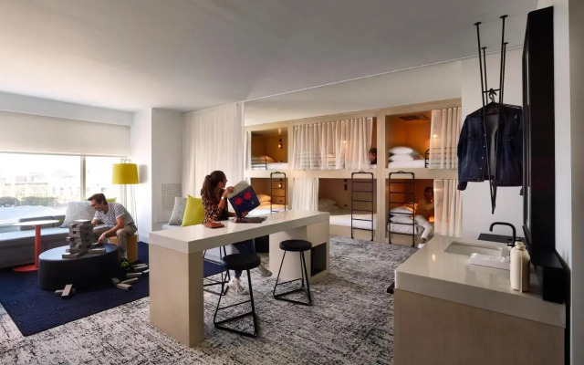 Reverb by Hard Rock Atlanta Downtown