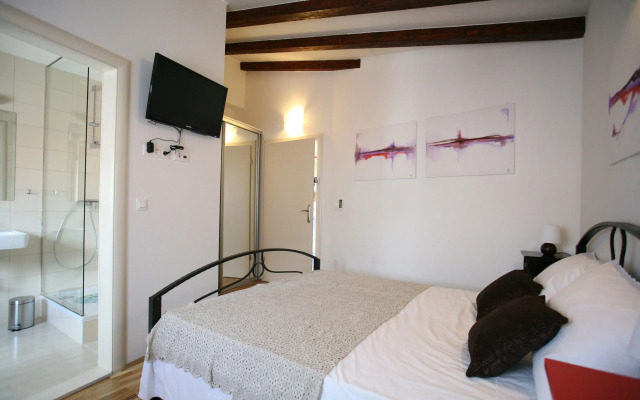 Rooms Biljana