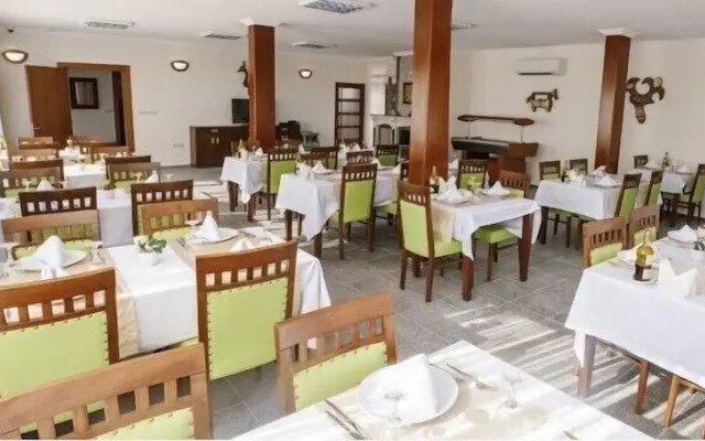 Hotel Marma Beach