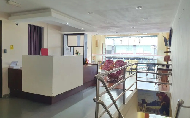SPOT ON 90984 Gn Homestay