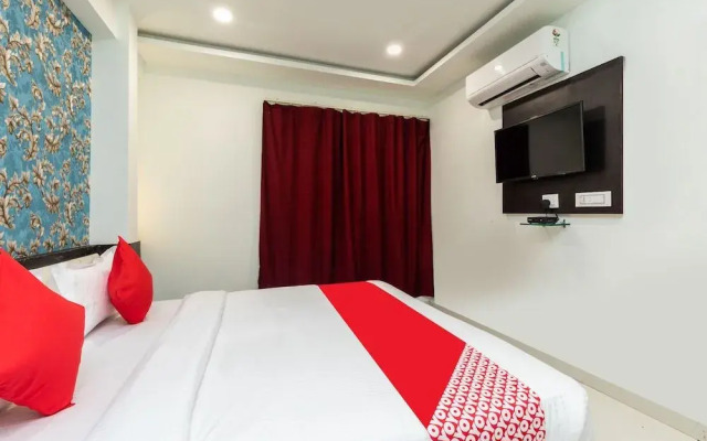 Oyo 42608 Hotel A5