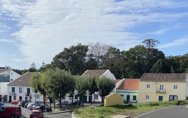 Remarkable 2-bed House in Ponta Delgada