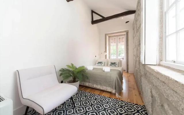 Lovelystay - Dirk Apartment Almada 3º T