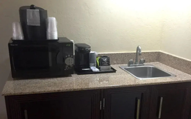 Guest Suites Of Boca Raton