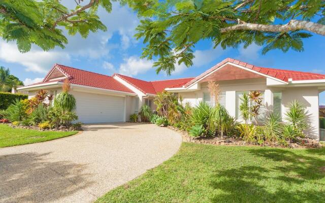 15 Shorehaven Drive